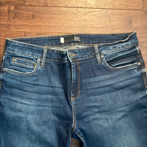 Kut from the Kloth Blue Diana Skinny Jeans - Picture 3 of 11